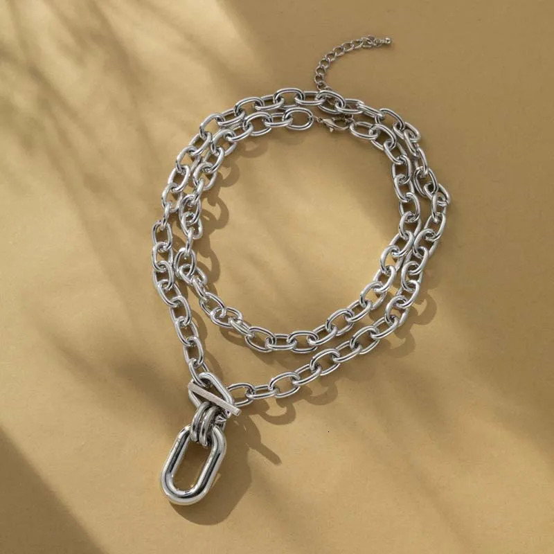 Exaggerated Gold Color Big Elliptical Pendant Necklace for Women Punk Hip Hop Metal Chunky Chain OT Buckle Necklace Jewelry Gift 251113