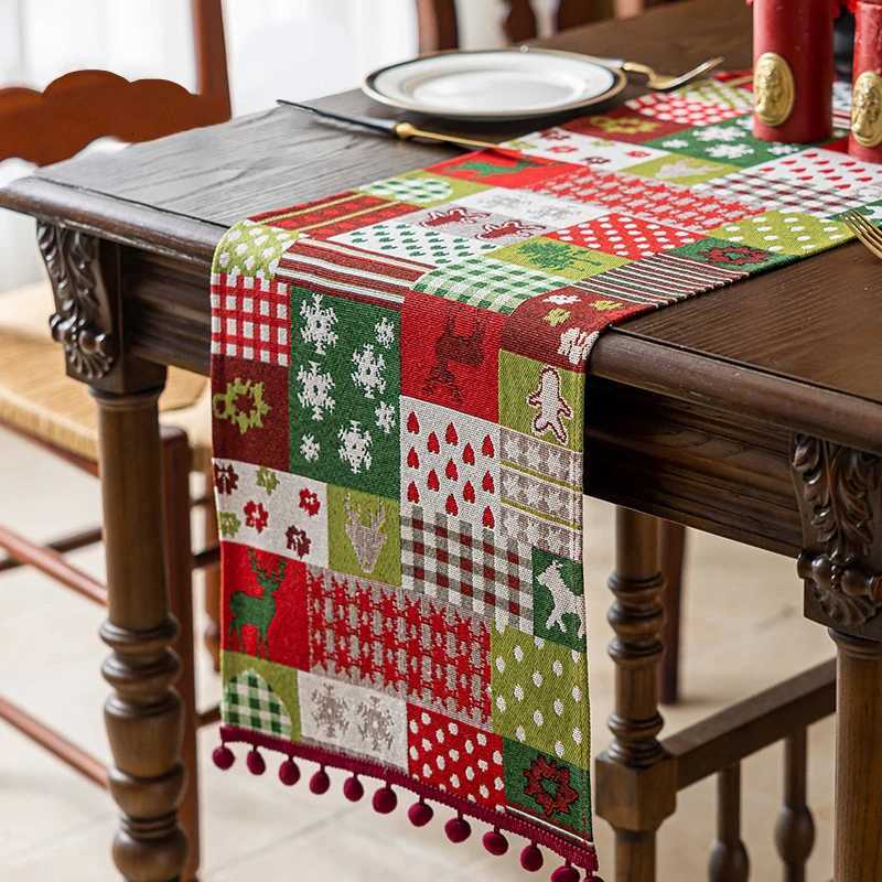Christmas Cozy Woven Christmas Table Runner Set for Holiday Dining Table Decor Sideboard and Party Tablecloths with Warm Celebration Vibe Y251113
