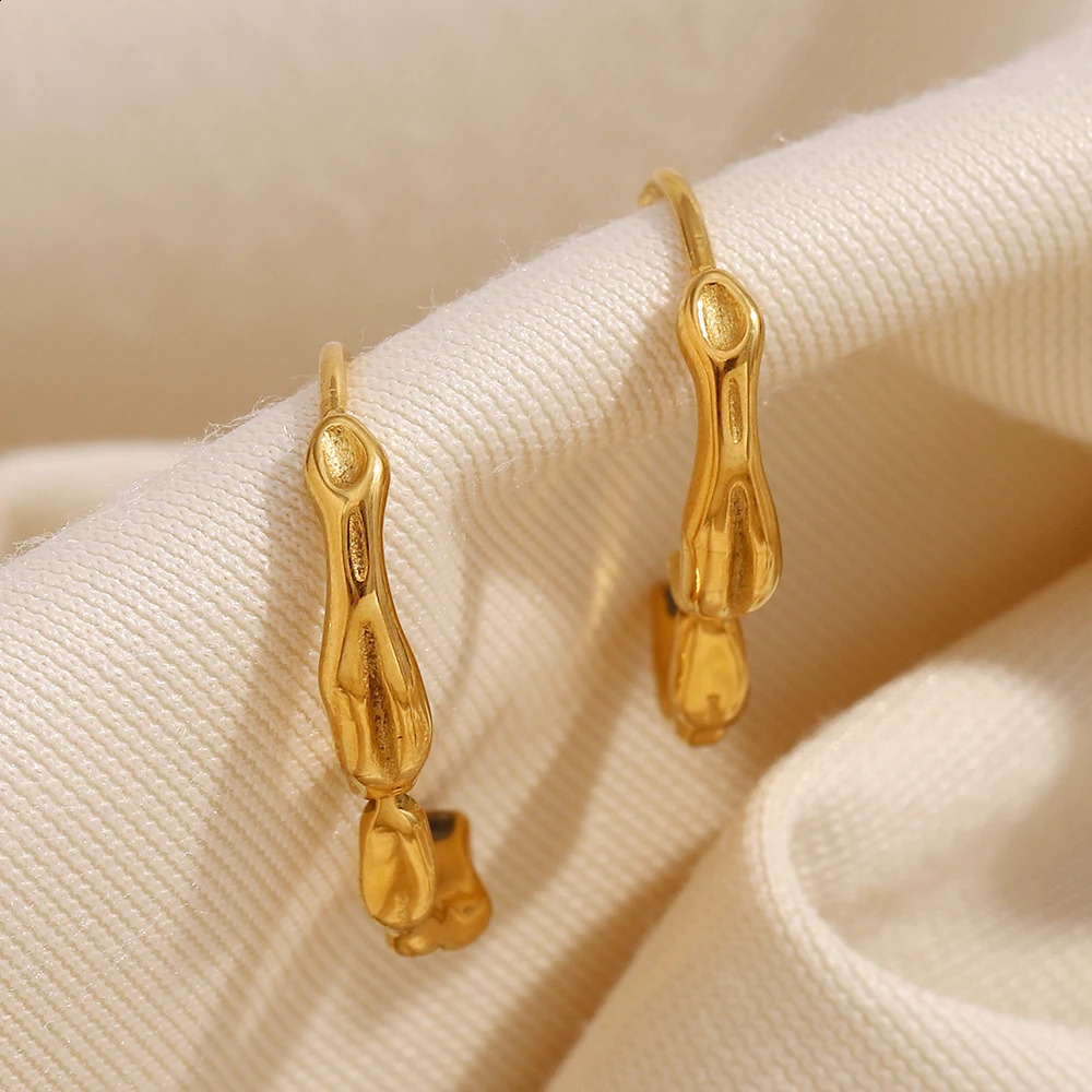 E Bbelle highquality small irregular round hoop earrings 18K goldplated stainless steel womens basic jewelry 250410