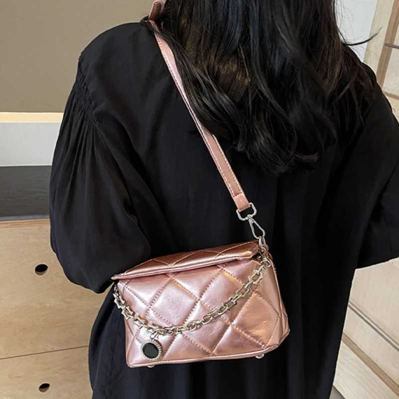 Women Bag Summer New Korean Popular Casual Versatile Personalized Chain One Shoulder Bags Fashion Diamond Lattice Crossbody BagW251112