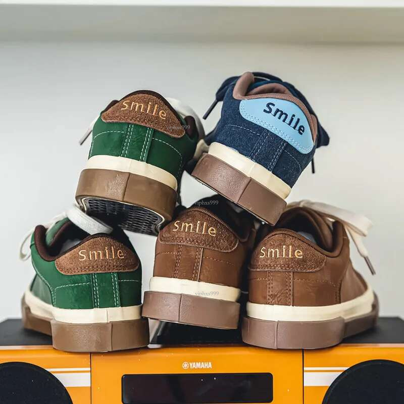 2025 New Free Shipping Designer Shoes Board Men's Niche Trend Design Sense Leather Surface Blue Fashionable Versatile Green New Casual Shoes