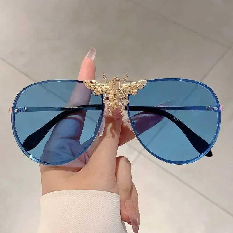 Fashion Big Bee Pilot Sunglasses Womens Luxury Classic Retro Butterfly Sun Glasses Men Brand Designer Eyewear Vintage ShadesC250412