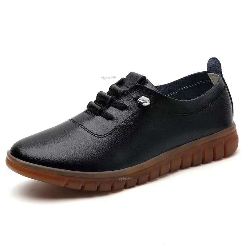 2025 New Designer Leather Shoes Business Tendon Sole Surface Waterproof Non-slip Kitchen Work Single Mother Black Leather Old Beijing Cloth Shoes Woma
