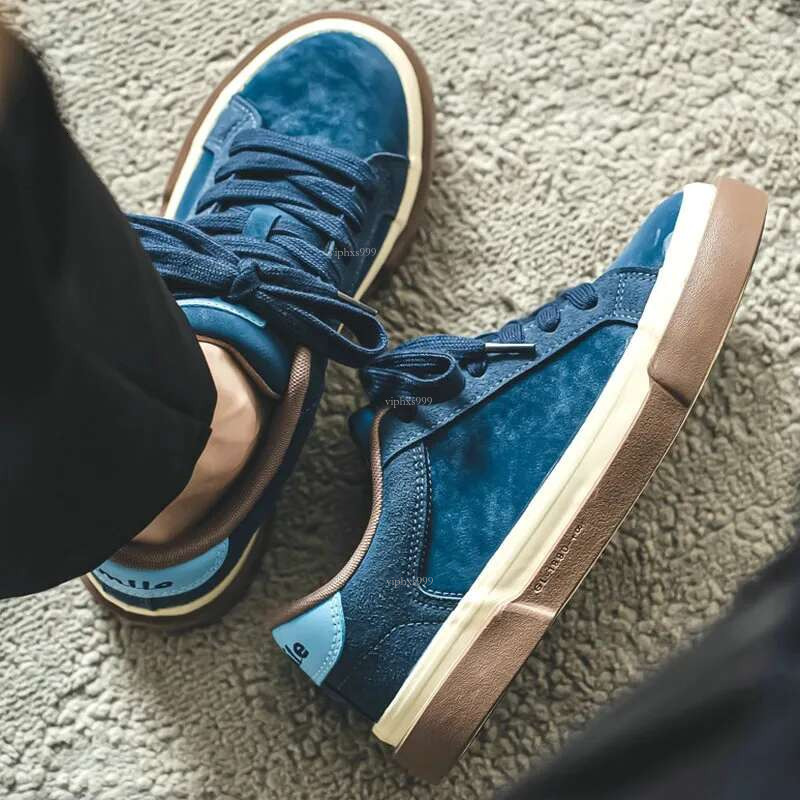 2025 New Free Shipping Designer Shoes Board Men's Niche Trend Design Sense Leather Surface Blue Fashionable Versatile Green New Casual Shoes