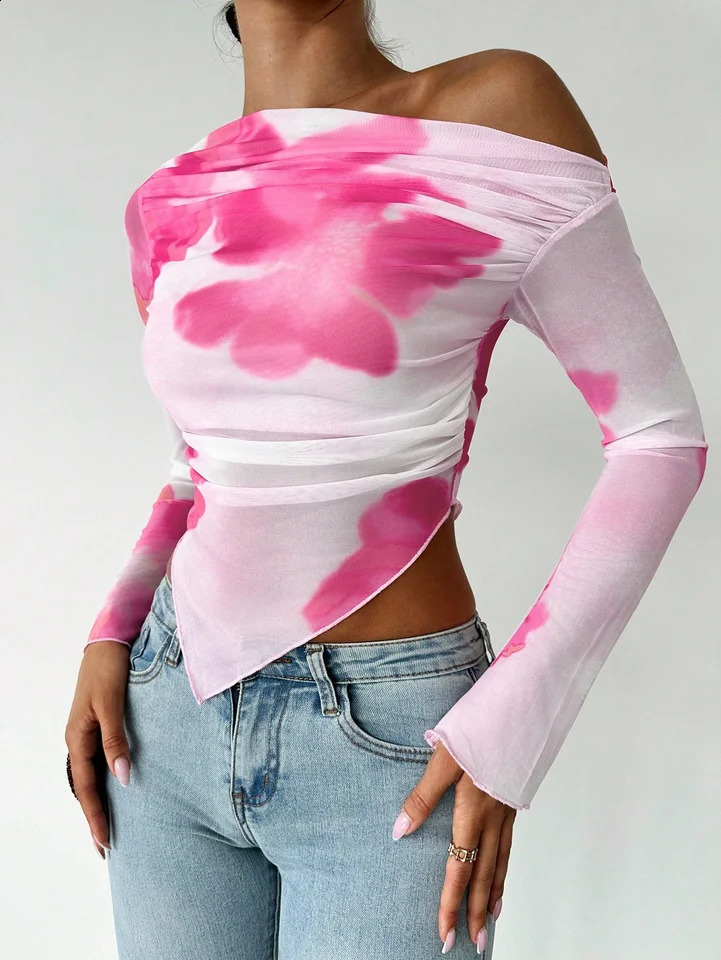 Elegant n sense of women Stained graduation print irregular hem shoulder long sleeved Tshirt 250407