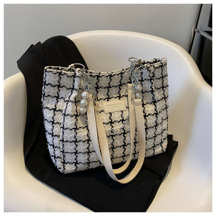 Commuter tote bag women, college student class shoulder bag, large capacity versatile handbag for women