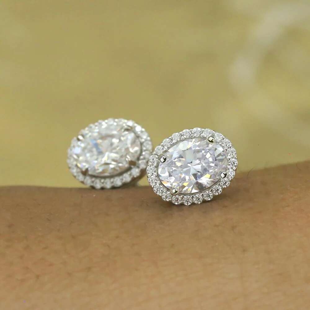 Oval Cut Moissanite Stud Earrings with Certificate 0.5/1Carat D Color Halo Diamond Ear Studs S925 Silver Fine Jewelry for Women