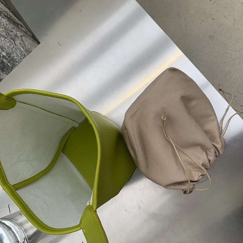 Bucket Small Purse Designer Handbag For Women 2023 New Fashion Ladies Composite Simple Shoulder Underarm Bag