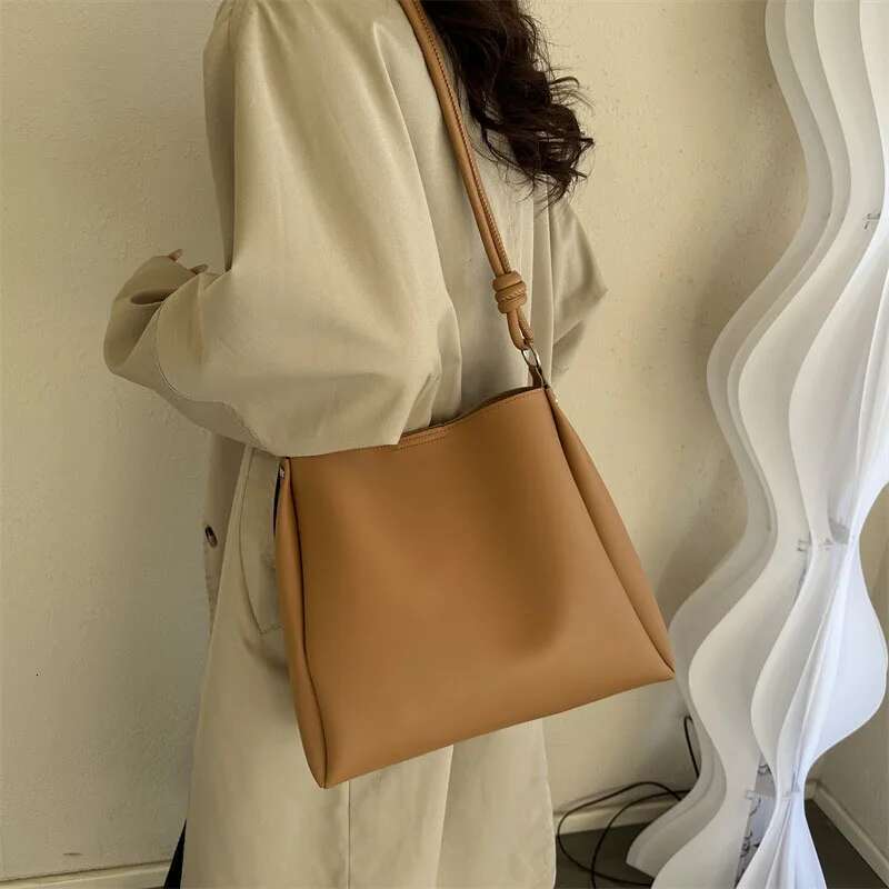 Handbag Vintage Solid Color Women Fashion Shoulder Sg High-Capacity Simple Double Strap Bucket Crossbody Bag