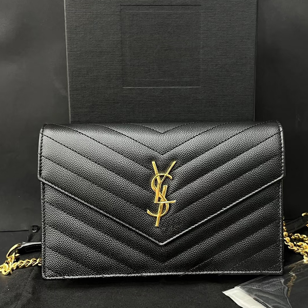 Designer bag Luxury bag Hobo bag Black leather shoulder bag Extended shoulder strap crossbody bag Classic style Outdoor handbag Color selection Crocodile pattern