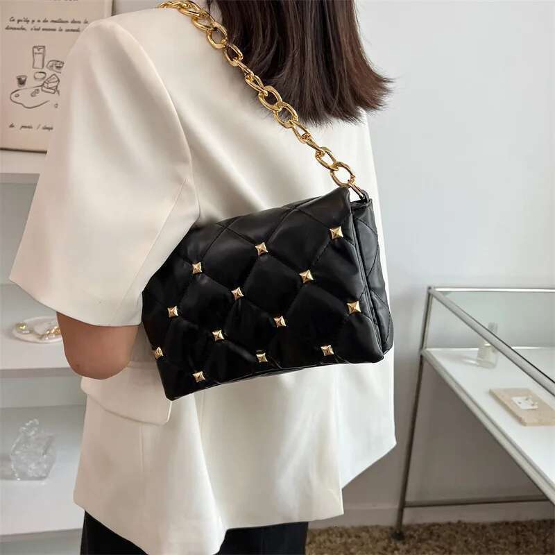 Trendy Chain Shoulder Fashion Plaid Pu Leather Underarm Bags For Women Rivet Flap Lady Handbags Designer Women's Bag