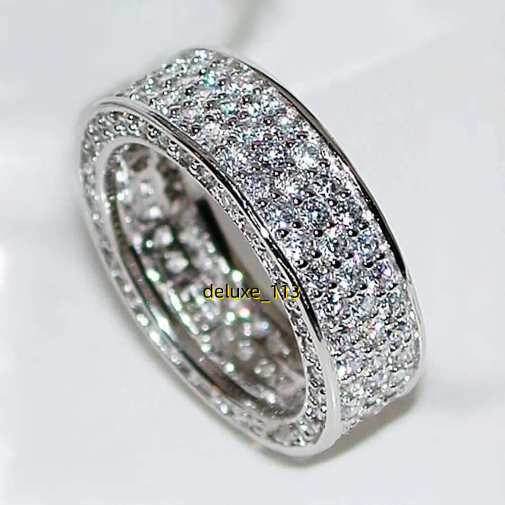 2023 Top Sell Wedding Rings Jewelry Sterg Sier Fill Full Pave White 5A Cubic Moissanite CZ Dia Handmade Party Women Engagement Band Ring Gift