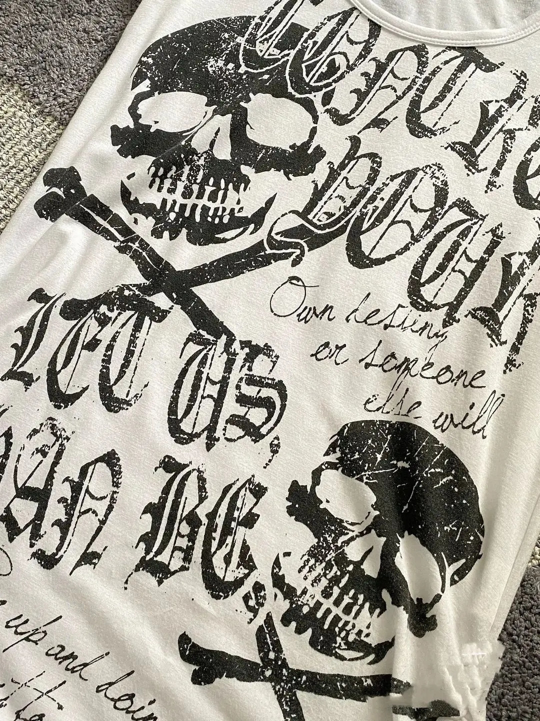 Punk Vintage Skeleton T Shirt Women Clothes Streetwear Gothic Grunge White Tees Sexy Summer Emo Aesthetic Short Sleeve Y2k Top 250411