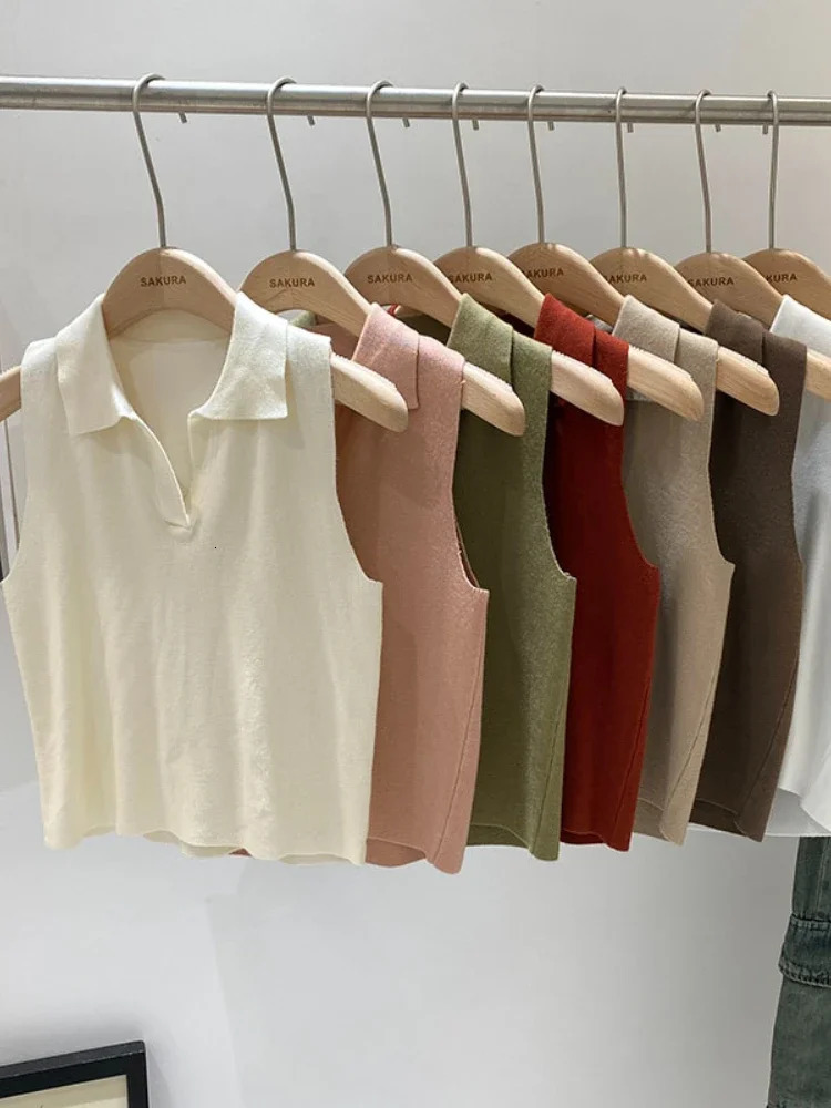 2025 Knitted Top Womens Y2K Tank Vneck Sleeveless Sweater Fashion Cut Street Clothing Solid Tight Tube 250414Z