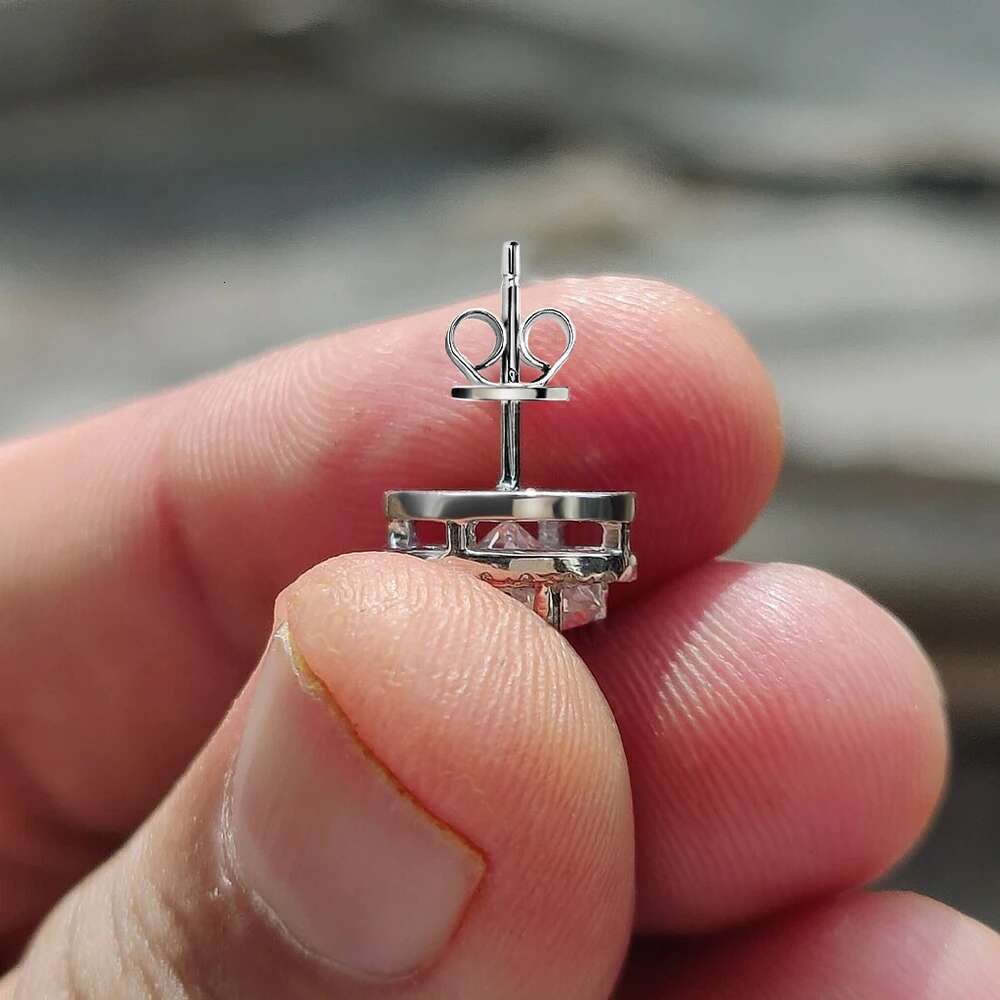 Oval Cut Moissanite Stud Earrings with Certificate 0.5/1Carat D Color Halo Diamond Ear Studs S925 Silver Fine Jewelry for Women