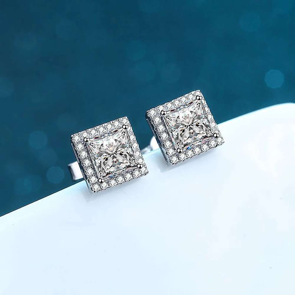 0.5/1/2carat Princess Cut Moissanite Halo Diamond Stud Earrings with Certificates 925 Sterling Silver Square Ear Studs for Women