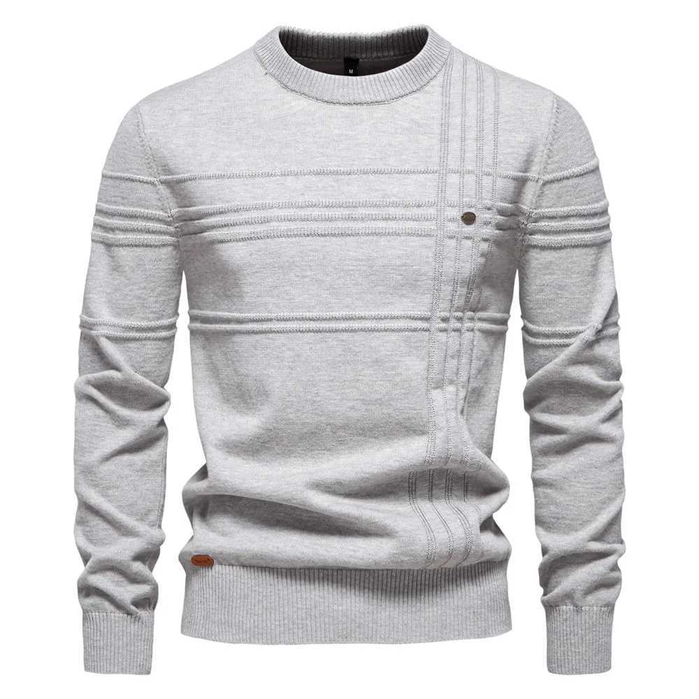 2025 Autumn Winter New Fashion Mens Solid Color O-neck Long Sleeve Casual Trendy Knitted Sweaters Male Clothes Pullover Tops M251114