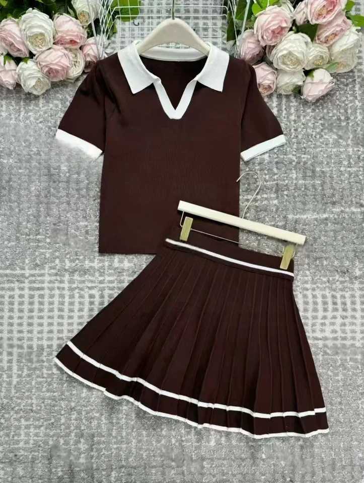 REALEFT 2025 New Summer 2-piece Womens Set with Collar Short Sve Top and Folded Sexy Mini Skiing ClothesXJ250414