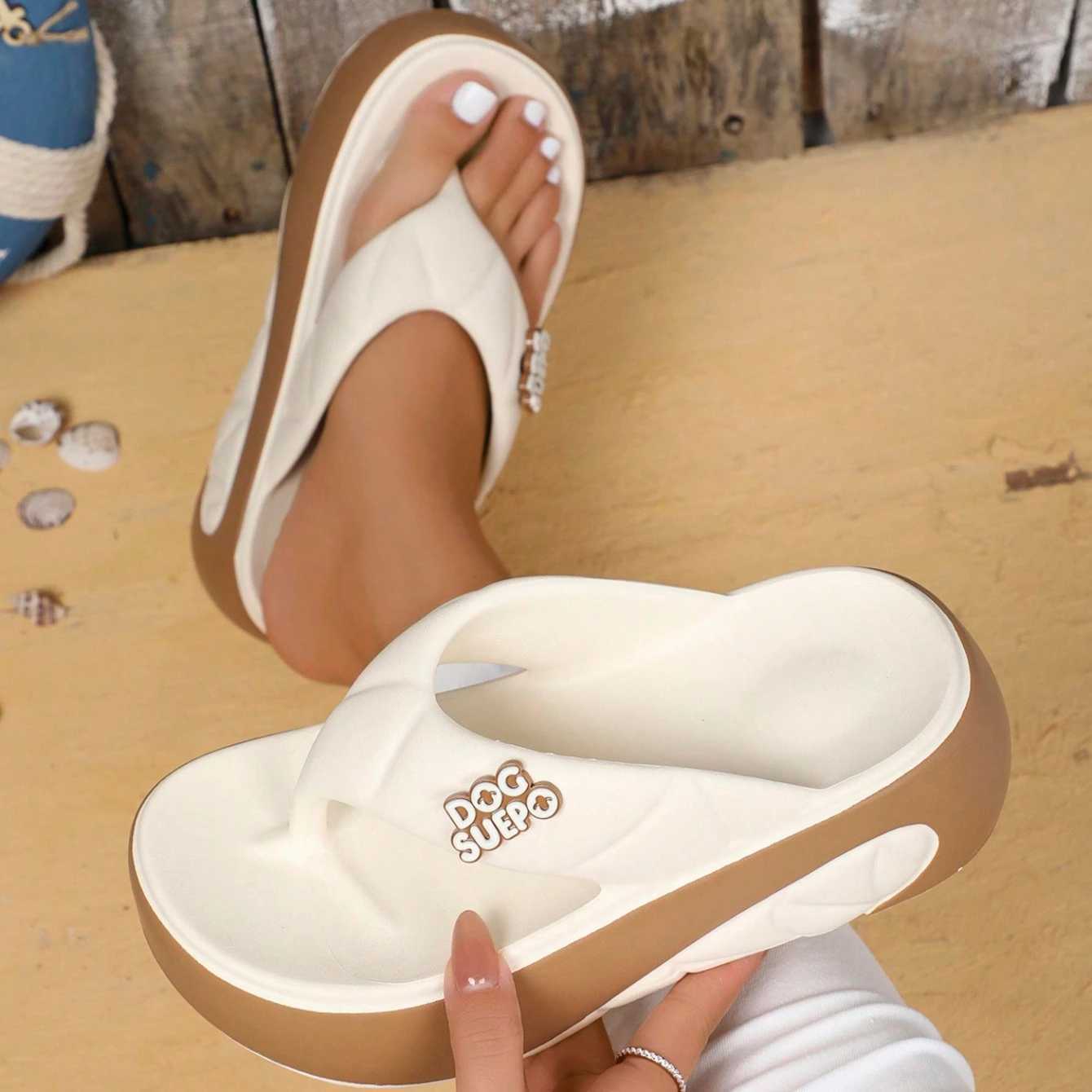 Womens Summer Thick Bottom Sliding Block Beach Vacation Leisure Outdoor Platform Flip Soft Comfortable Fashion 2025 New Simple Shoes W250414