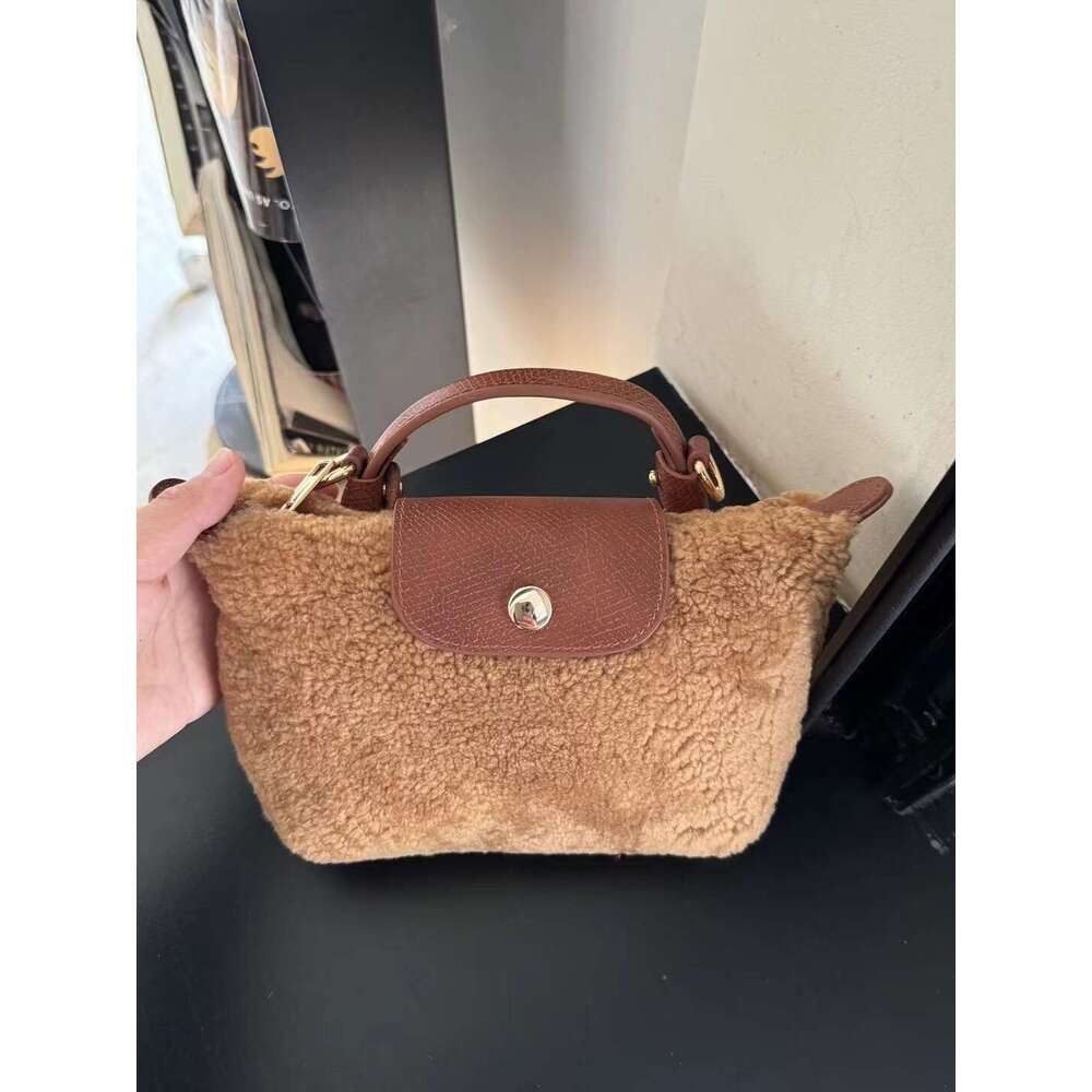 Women's Bags Lamb Cowhide Mini Dumpling Cute Handheld Hairy Bun for Women New Versatile Single Shoulder Crossbody Bag