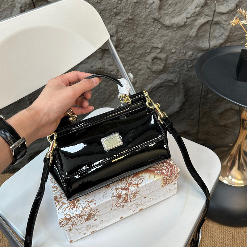 Thousands of Customers Choose! This Five-star Old Store Has A Good Reputation and Excellent Quality Luxury Designer Handbags, Shoulder Bags, and Crossbody Bags