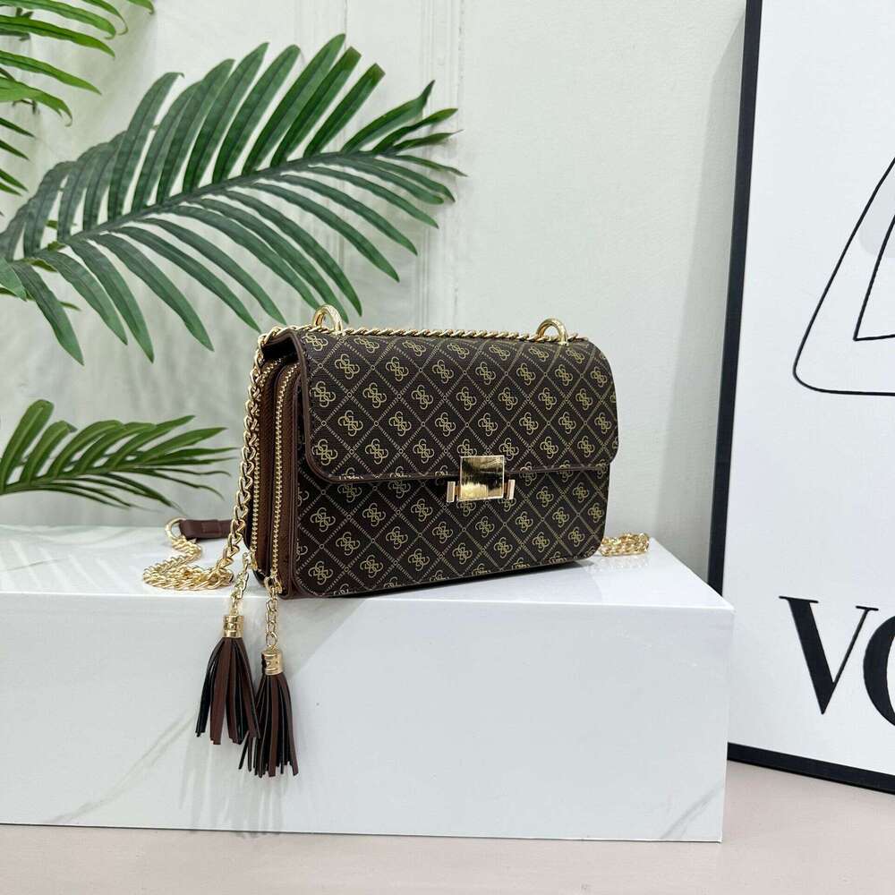 Women's Bags Women's bag, classic iron chain, Instagram trend, fashionable printing, card insertion wallet, single shoulder crossbody, new s