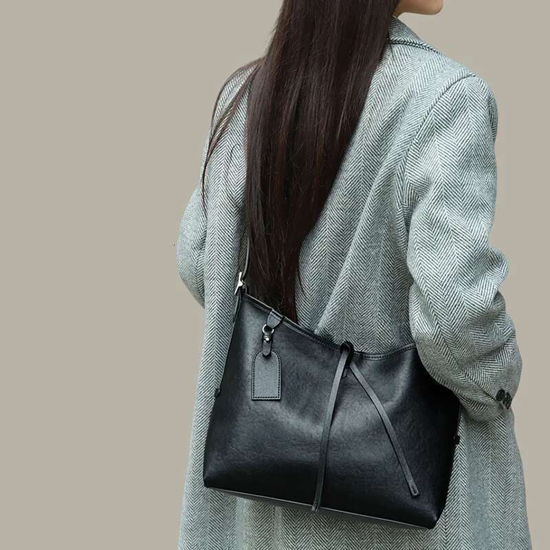 Designer Bag Hobo Style Lazy Leather Women's Vegetable Tanned Cowhide Tote Bag, Large Capacity Single Shoulder Crossbody Bag