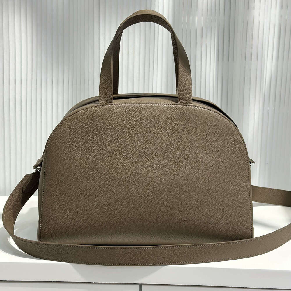 Women's Bags Top layer cowhide simple bowling handbag runway style large capacity shoulder crossbody premium texture bag