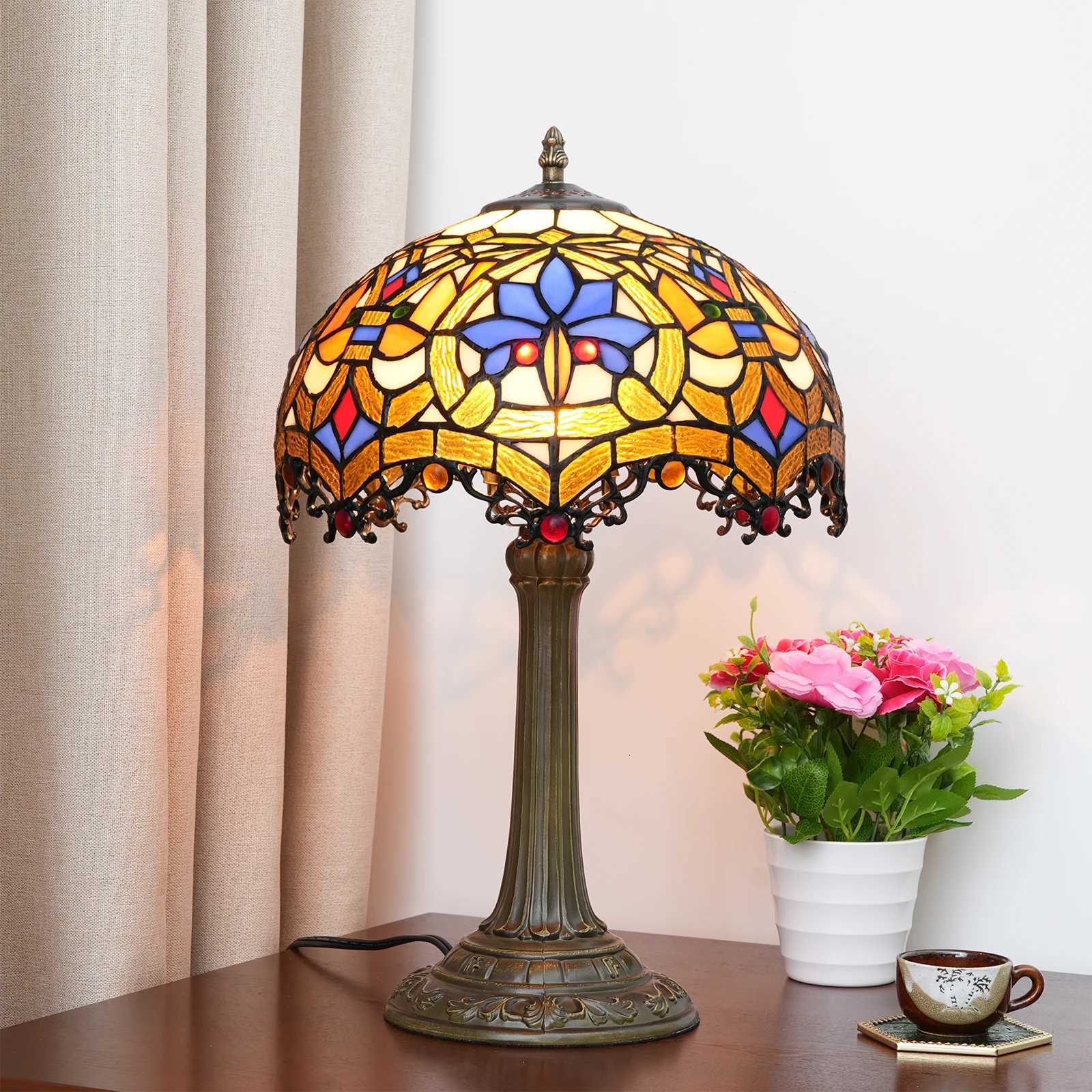 Yellow Peacock Tail Style Stained Glass Table Lamp Vintage Handmade Reading Lamp for Living Room Home Office Decor Light M251114