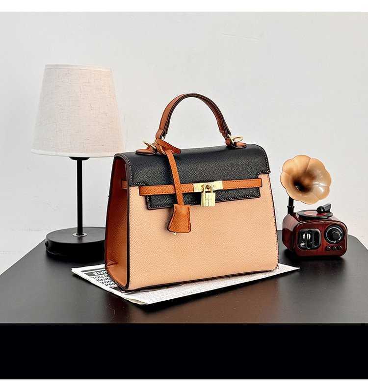womens new fashionable shoulder crossbody stylish handbag Kelly exquisite small bag bigclothfgg22