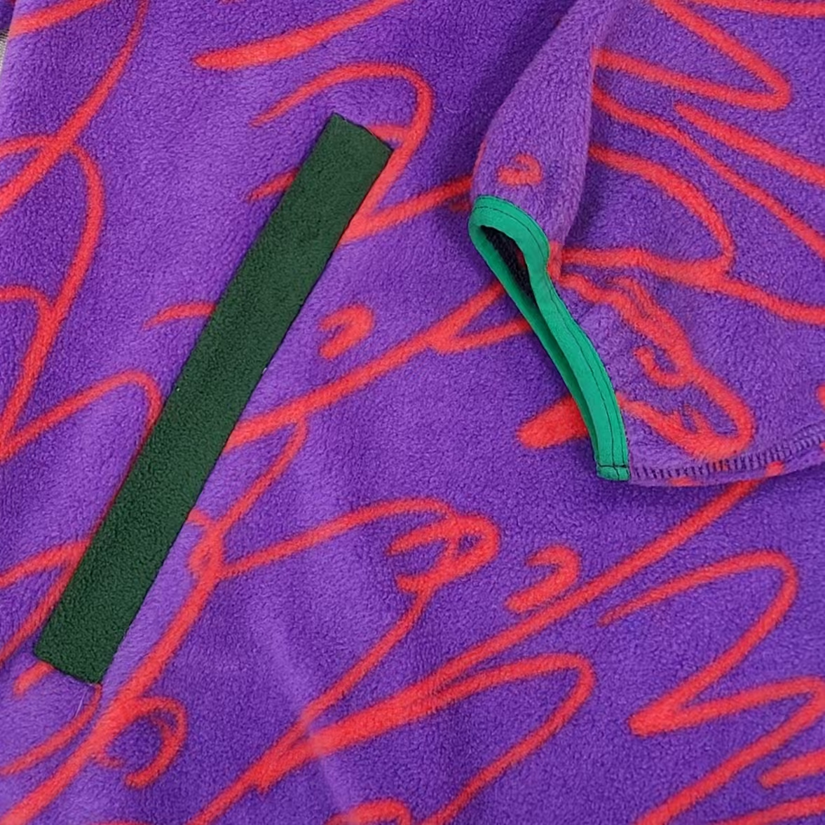 Men's Purple Graffiti Polar Fleece 1/2 Zip Sweatshirt Loose fit Stand-up collar Long sleeve top with Elastic cuffs and hem