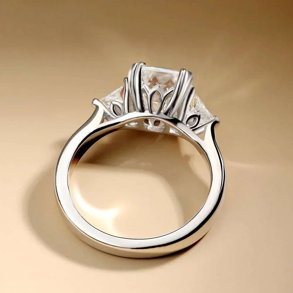 5cttw Full Moissanite Engagement Rings with Gra Certified Emerald/Triangle Cut Diamond Wedding Ring 925 Silver Jewelry for Women