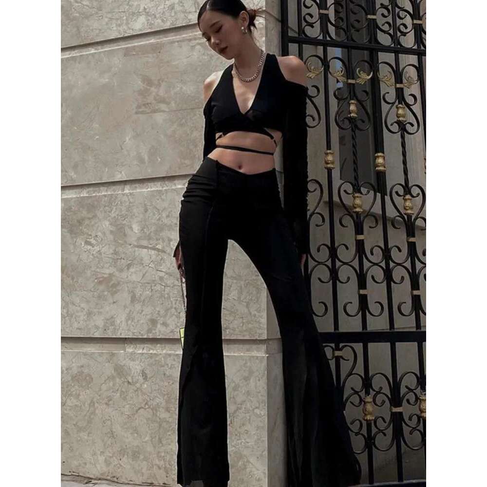 Sexy Black Crop Tops Streetwear Women Fashion Lace Up Bandage V Neck Cut Out Long Sleeve T Shirts