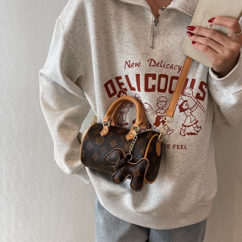 Fashionable Handbag, Pillow Bag, New Large Capacity Crossbody Bag