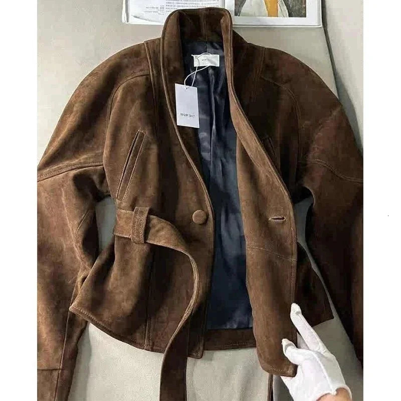 Womens Clothing Coffee Brown Suede Velvet Fitted Waist Short Jacket Korean Style Light Mature Style Windproof Trench Coat 251106