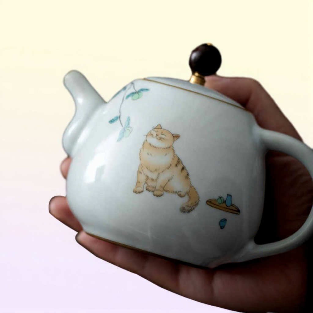 LUWU cute cat ceramic teapot traditional chinese pot 280ml 210621