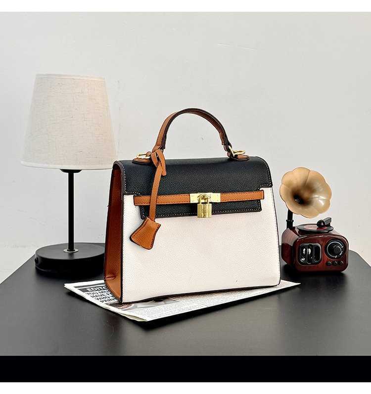 womens new fashionable shoulder crossbody stylish handbag Kelly exquisite small bag bigclothfgg22