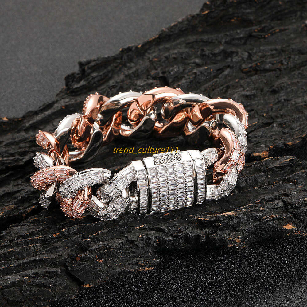 Hot selg 21mm flip button dual color Cuban chain thick men's hip-hop T-square Moissanite bracelet