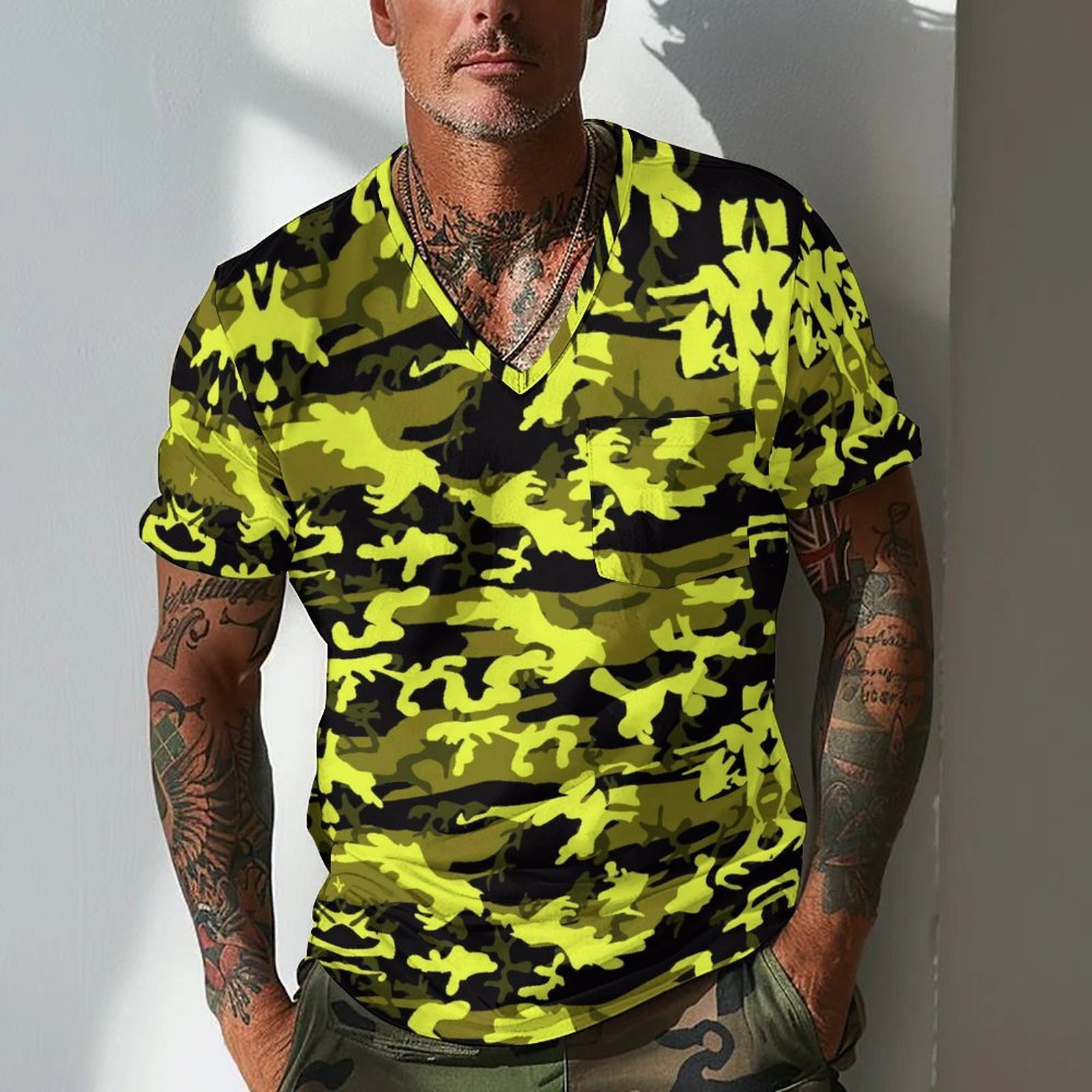 2025 Digital Printing Camouflage T-shirt Men's Summer Slim Fit Chicken Neck Short Sleeve