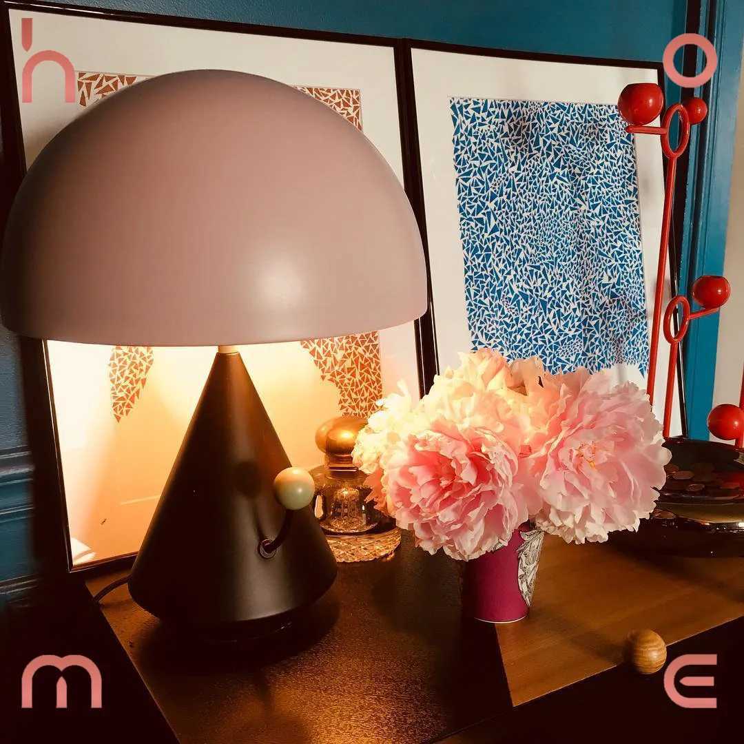 Nordic desk lamp postmodern minimalist bedroom bedside table lamp designer Typhoon bedroom bedside lamp reading lamp M251114
