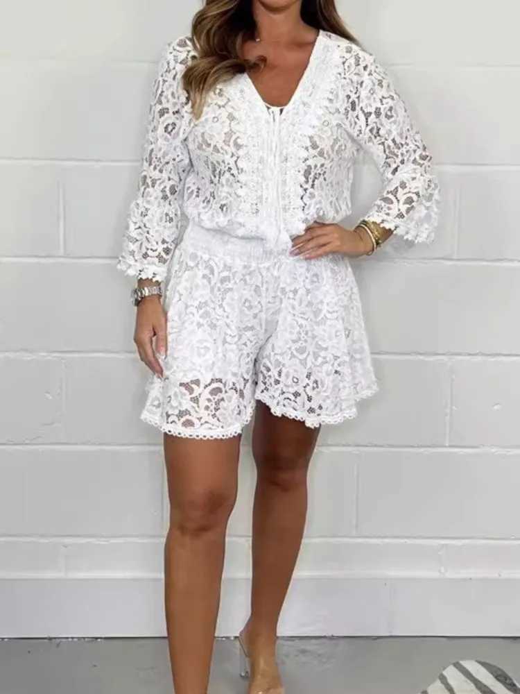 Womens two-piece sexy V-neck hollow lace top+shorts set summer Ele shirt set office womens clothing 2-pieceXJ250414