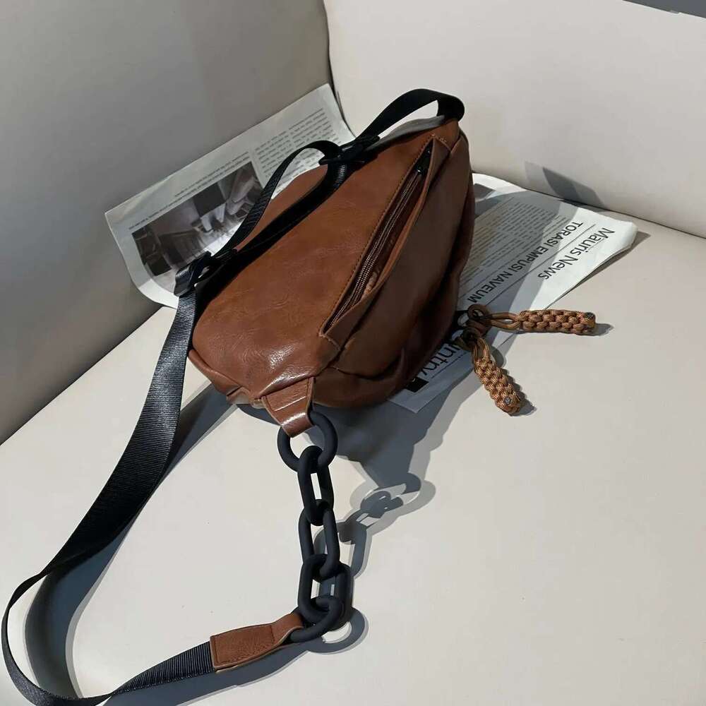 Waist Chest Hobos Bags For Women Designer Handbags And Purse 2023 New In Fashion Letter Acrylic Chain Shoulder Crossbody