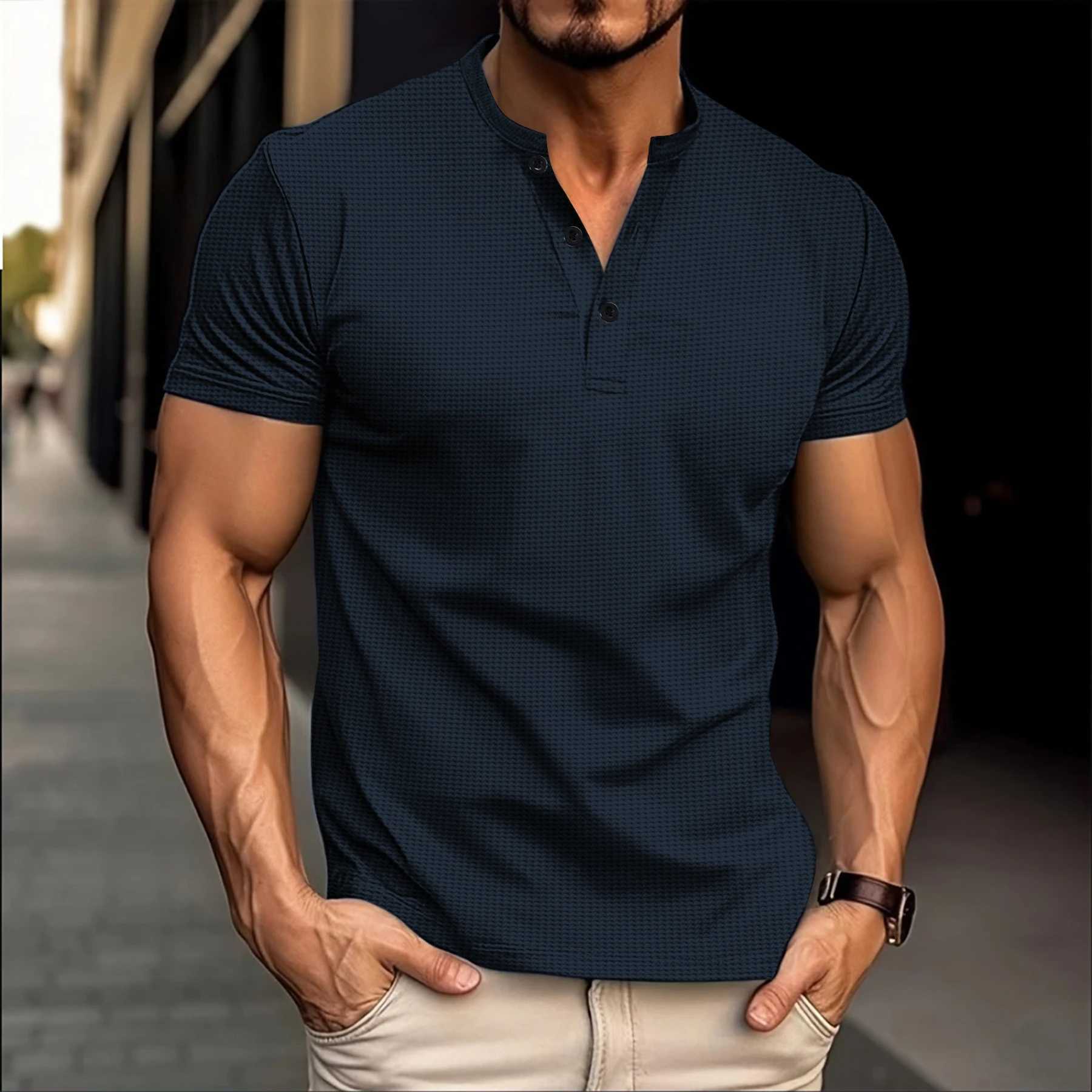Summer best-selling mens Henry shirt Crewneck button solid color mens polo shirt short sleeved casual and comfortable mens clothing W250414