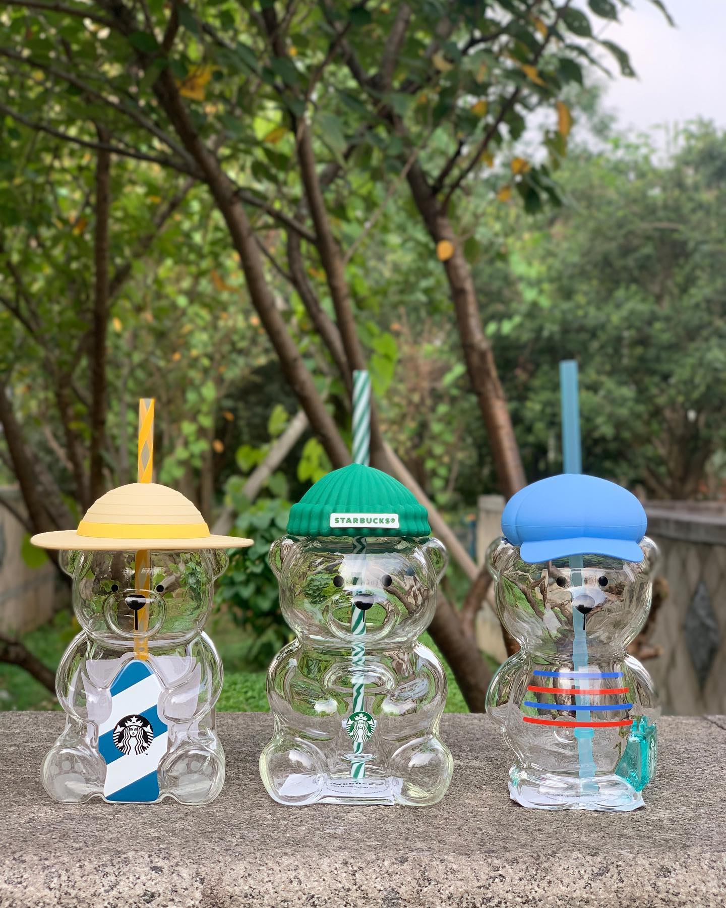 Star bucks Glass Teddy Bear Barista Bear Cup With Straw Cute Transparent Tumbler With Hat For Iced Coffee Cold Drink Christmas Gift