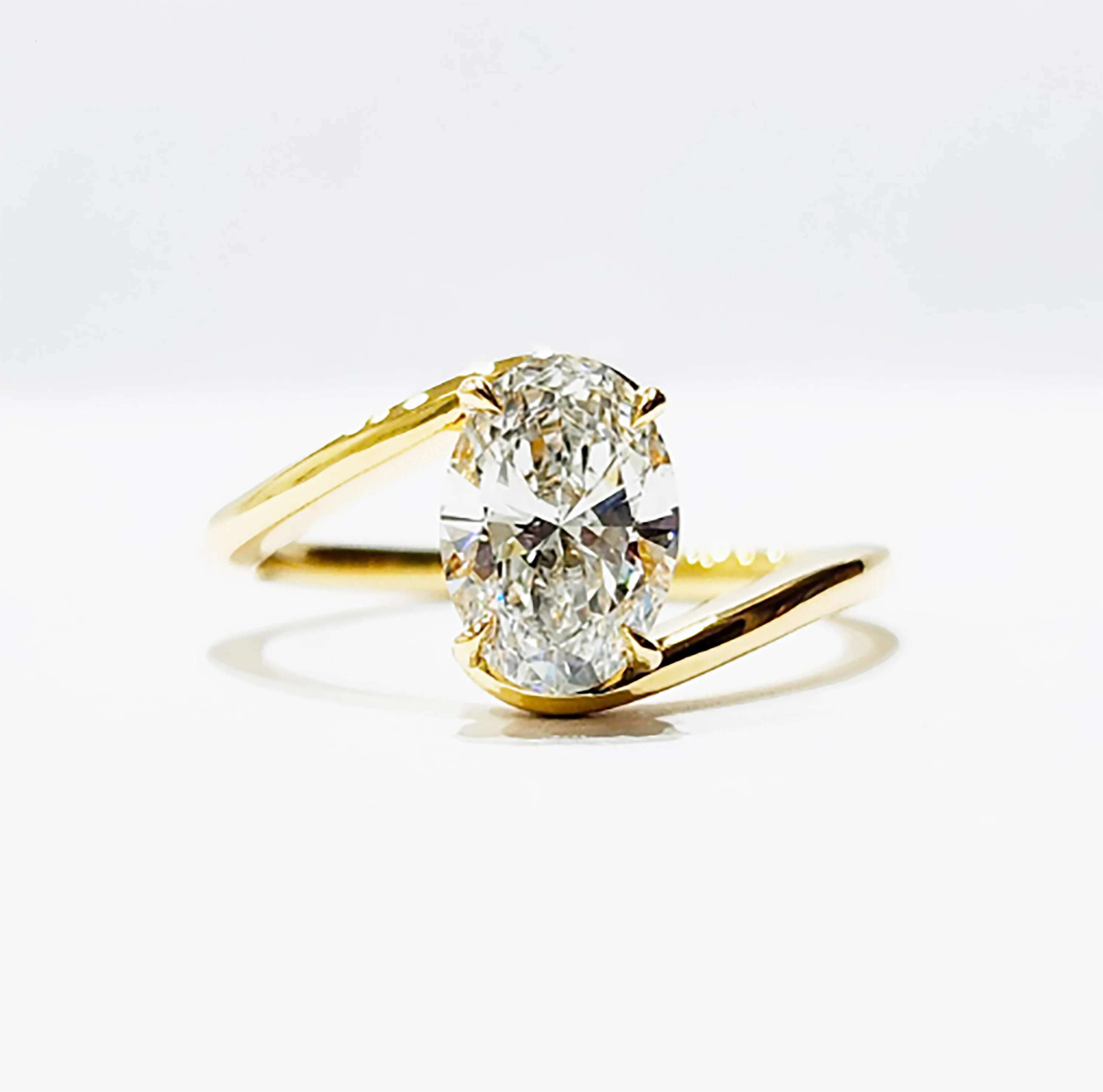 Custom Real Solid 14K Yellow Gold Rings Women Engagement Anniversary Wedding Rings Oval Moissanite Diamond Rings Trendy