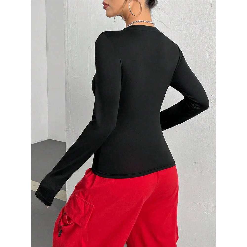 Women Spider Print Round Neck Long Sleeve Crop Tee Top Autumn Winter Spring Y2K Clothes Slim fit T-shirt