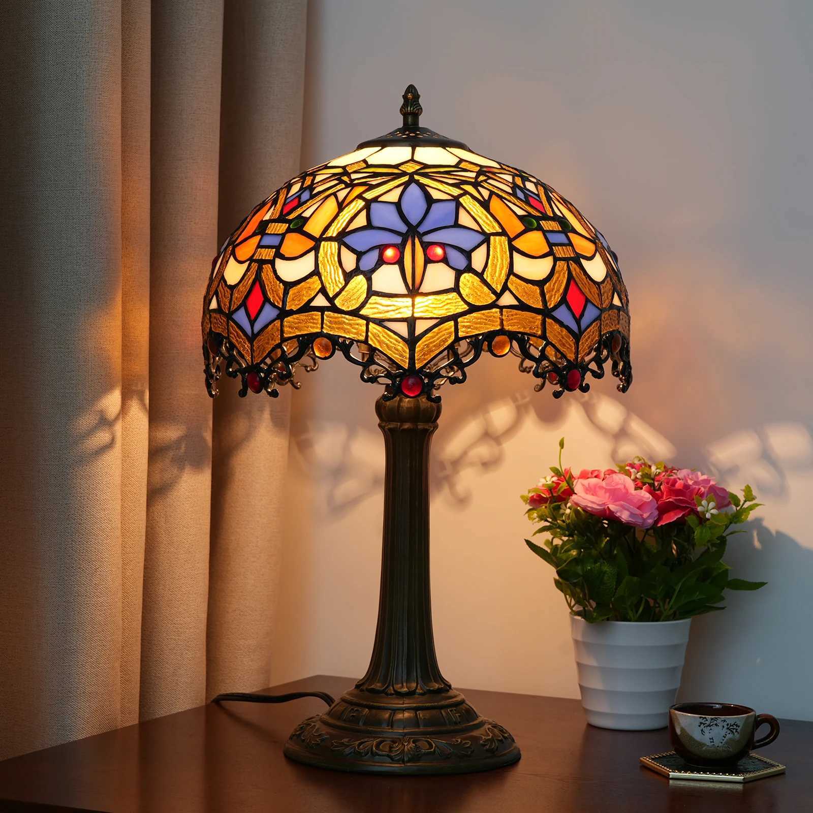 Yellow Peacock Tail Style Stained Glass Table Lamp Vintage Handmade Reading Lamp for Living Room Home Office Decor Light M251114