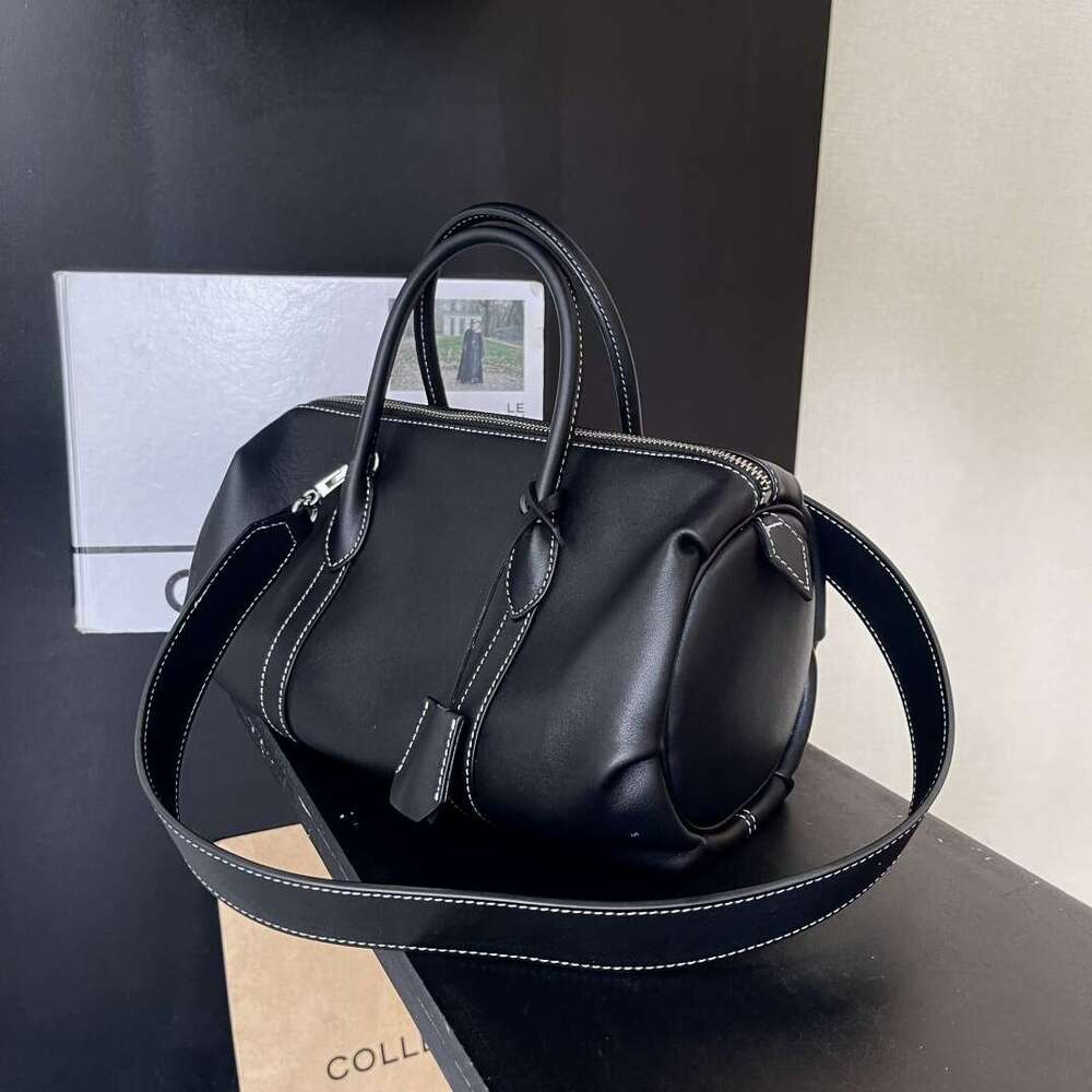 Women's Bags Real leather women's new model, top layer cowhide Boston large capacity commuting handbag, single shoulder bag for women