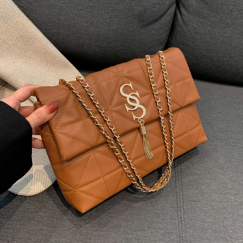 Women's Bags Versatile Commuting Textured Tassel Decorated Ladies Simple Solid Color Chain Messenger Bag For Women