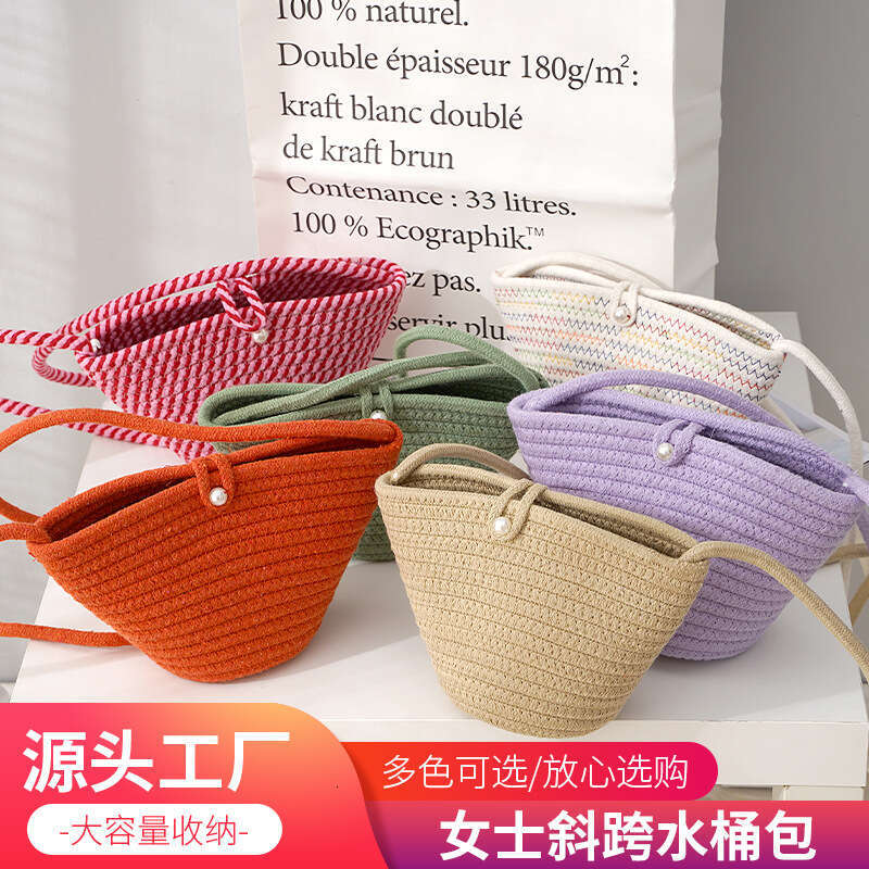 Handmade Beach Bag 2024 New Summer Grass Handmade Woven Women's Water Bucket Beach Mobile Change One Shoulder Crossbody Bag Kq2